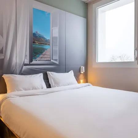 Annemasse Hotel 3*