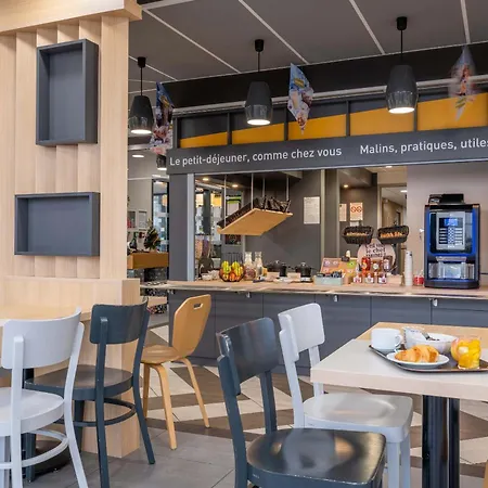 Annemasse Hotel 3*