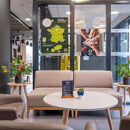Annemasse Hotel 3*